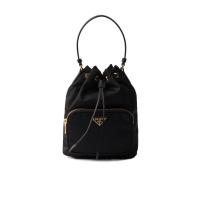 普拉达(PRADA)再生聚酰胺女士水桶包手提斜挎两用多功能休闲百搭