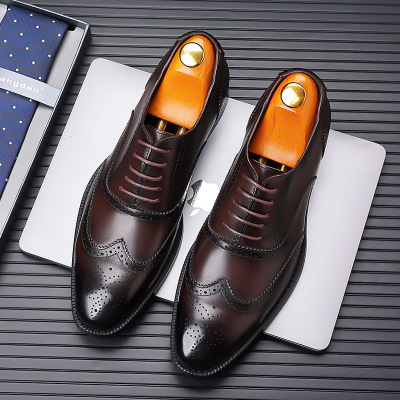 洛克皮鞋男雕花英伦风真皮百搭透气男鞋商务休闲鞋新郎正装结婚鞋