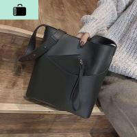 包包女2020新款春季款 斜挎包 大学生上课百搭大容量水桶单肩包潮NEW LAKE女士单肩包