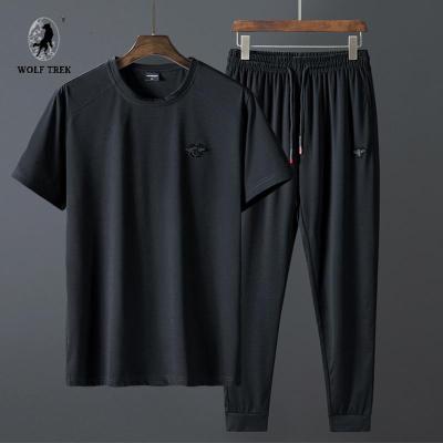 七匹狼国际公司授权WOLFTREK-潮胖子大码男装短袖t恤长裤套装加肥加大肥佬宽松运动休闲两件套