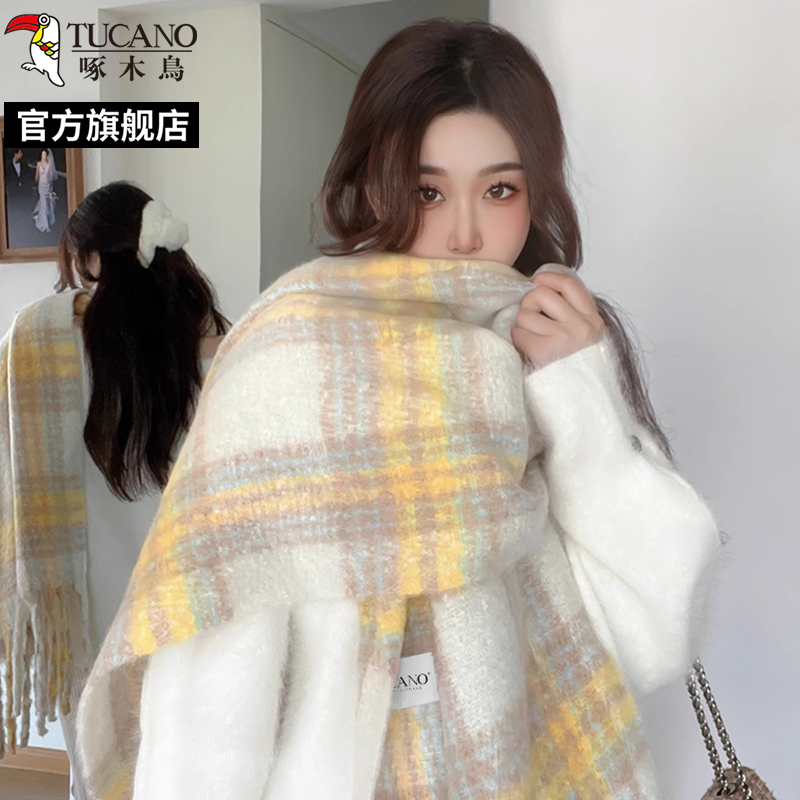 啄木鸟2024冬新款黄色格子围巾女保暖加大加厚毛绒氛围感围脖披肩