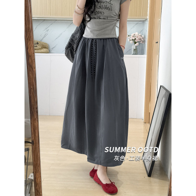 灰色工装半身裙女2026新款夏季薄款小个子冰丝高腰垂感山本南瓜裙