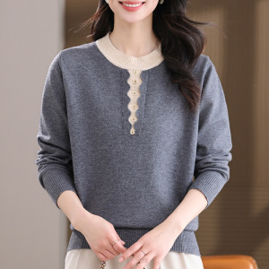 新款假两件妈妈针织衫女洋气中老年人长袖春秋衣服40-60岁毛衣