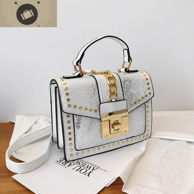 夏季ins超火亮片包包女2020新款韩版百搭单肩斜挎时尚手提小方包艾狄伊娃手提包