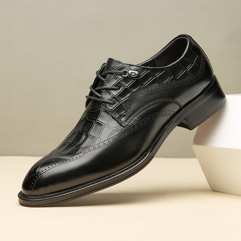 头层牛皮新款英伦真皮手工花布洛克皮鞋男士商务正装德比鞋