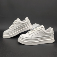 男生头层牛皮白色板鞋男款潮鞋真皮厚底欧洲站男鞋男士运动休闲鞋