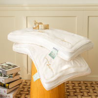 新款高端刺绣榨蚕丝二合一枕芯成人家用柔软颈椎枕头单只装羽丝枕