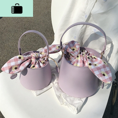 夏季流行质感包包女单肩斜挎手提水桶包网红时尚链条高级感小清新NEW LAKE女士单肩包