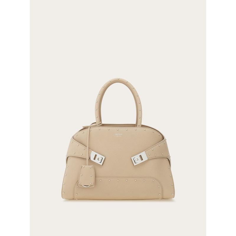 Ferragamo女士手提铆钉中号真皮链条斜挎包