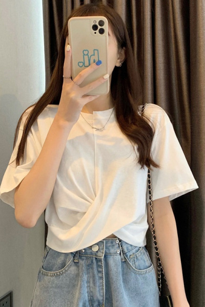 棉质T恤圆领宽松短袖女夏装新款ins小心机白色半袖短款上衣潮