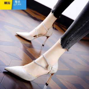 聚范磨砂浅口尖头高跟鞋女2024年春季新款优雅魔术贴水钻中空细跟单鞋