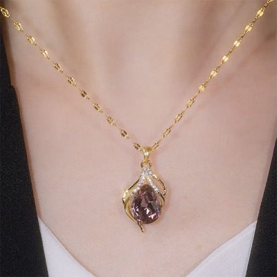 紫色水晶项链女小众简约几何吊坠气质短款钛钢锁骨链网红颈链配饰送女朋友老婆情人节七夕生日礼物