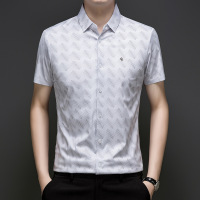 2025夏季男士短袖衬衫数码印花无痕免烫时尚中年衬衣