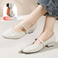 玛丽珍鞋女2026春秋新款一字扣中跟串珠浅口单鞋复古仙女鞋四季鞋