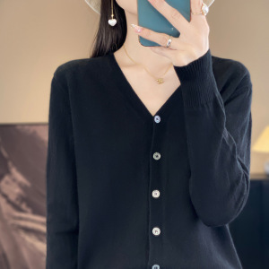 针织衫V领开衫女春秋新款毛衣外套安迪绒纯色短款外搭上衣