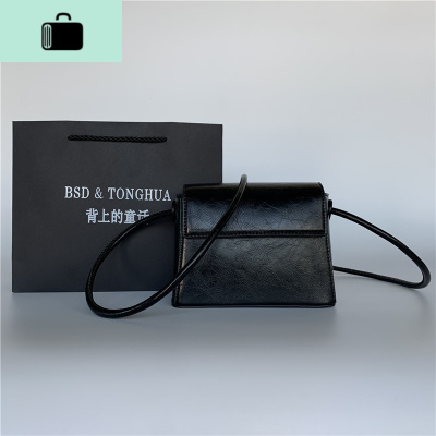 2020新款潮简约百搭网红盒子包包港风复古小方包单肩斜挎小黑包女NEW LAKE女斜挎包