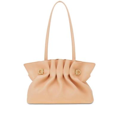 Salvatore Ferragamo女士小号软皮百搭手提斜挎包柔软纳帕皮革手拿包