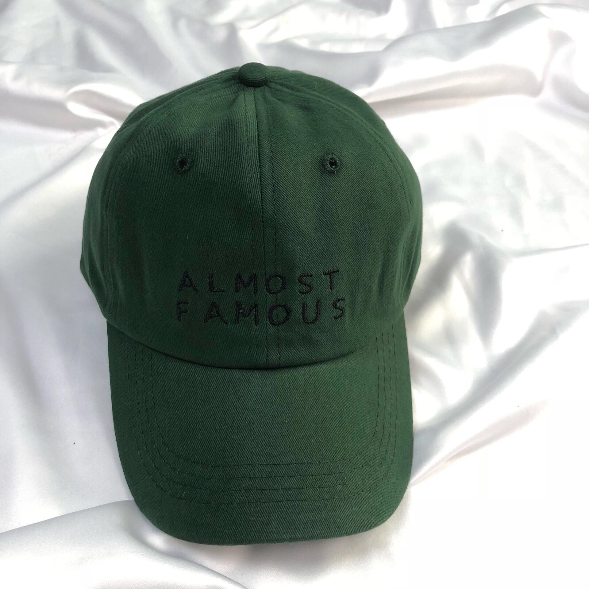 盛世尼曼原创《成名在望》英文刺绣可调节棉质鸭舌帽棒球帽男女绿帽子